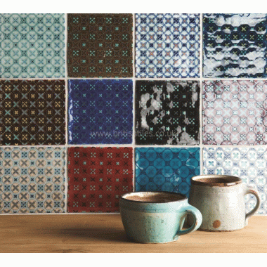 W.2806 Winchester Residence Chateaux Ormeaux Decorated Tile 130 x 130 mm 